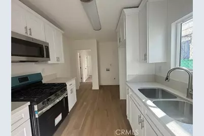 2214 E 111th, Los Angeles, CA 90059 - Photo 4