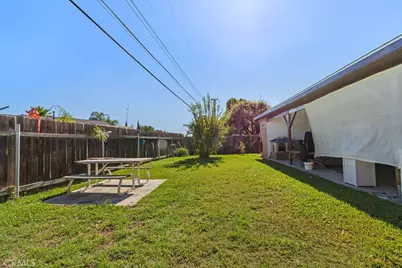 9761 Helena, Montclair, CA 91763 - Photo 20