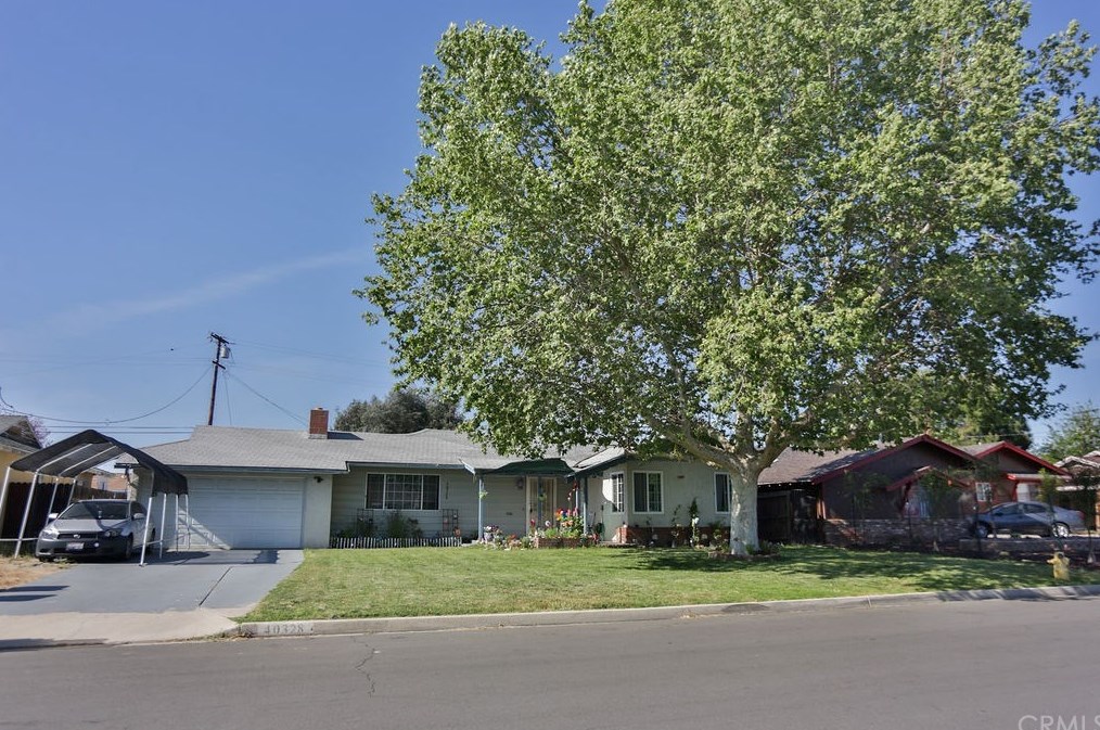 40328 Clark Dr, Hemet, CA 92544-8742