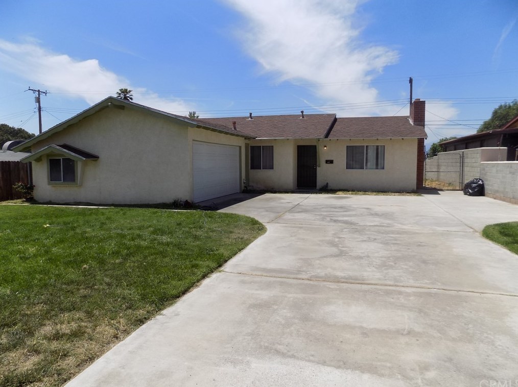5492 Bonnie St, San Bernardino, CA 92404