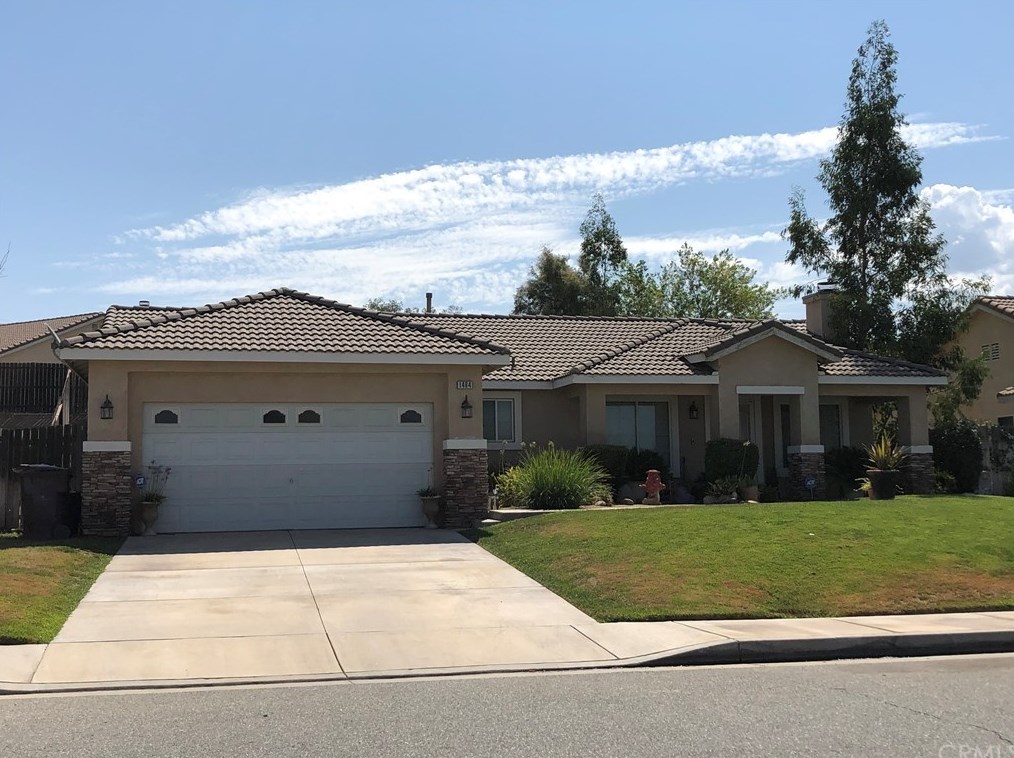 1464 G Ct, Banning, CA 92220-1457