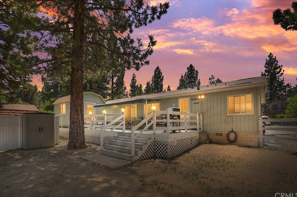 850 D Ln, Big Bear City, CA 92314