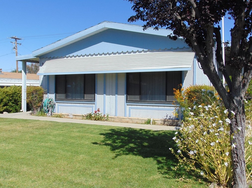 9643 Sharondale Rd, Calimesa, CA 92320-2063