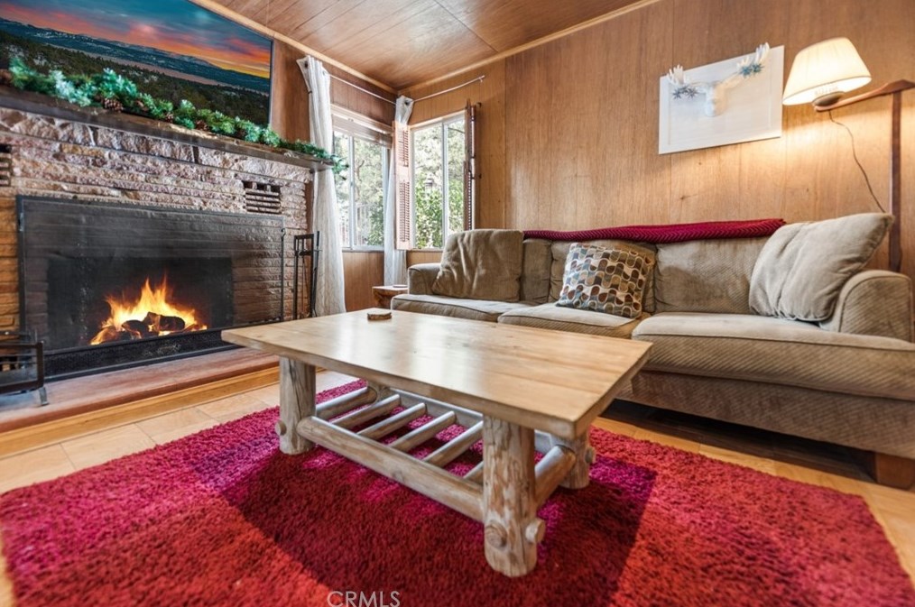 340 W Sherwood Blvd, Big Bear City, CA 92314