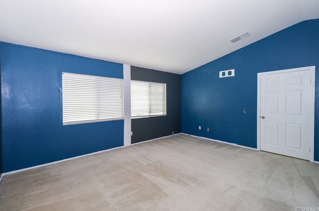 13324 Los Pinos Ct, Victorville, CA 92392