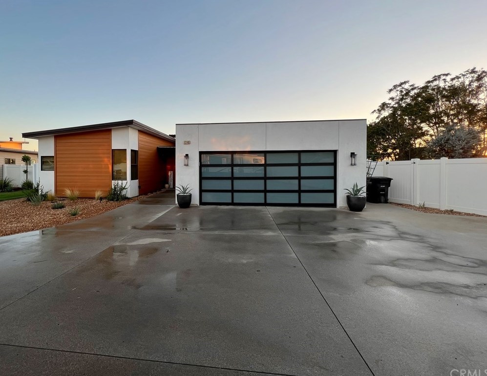 1248 Holly Ln, Calimesa, CA 92320-1521