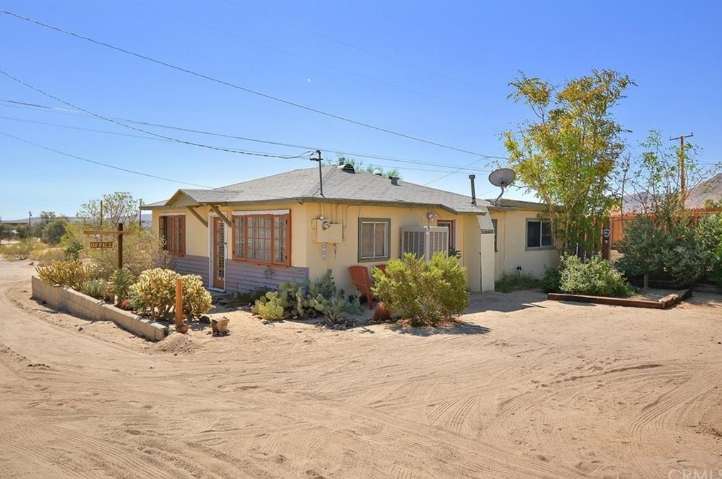 6535 Bullion Ave, Twntynine Plm, CA 92277-3201