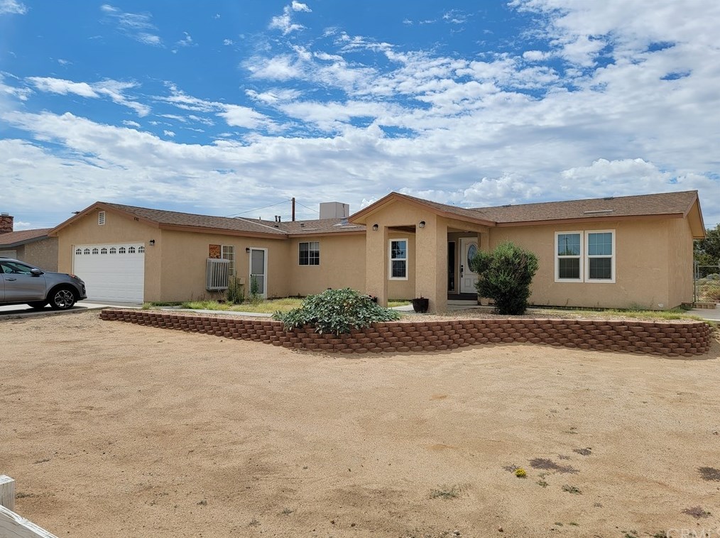 4740 Flying H Rd, Twntynine Plm, CA 92277-6738