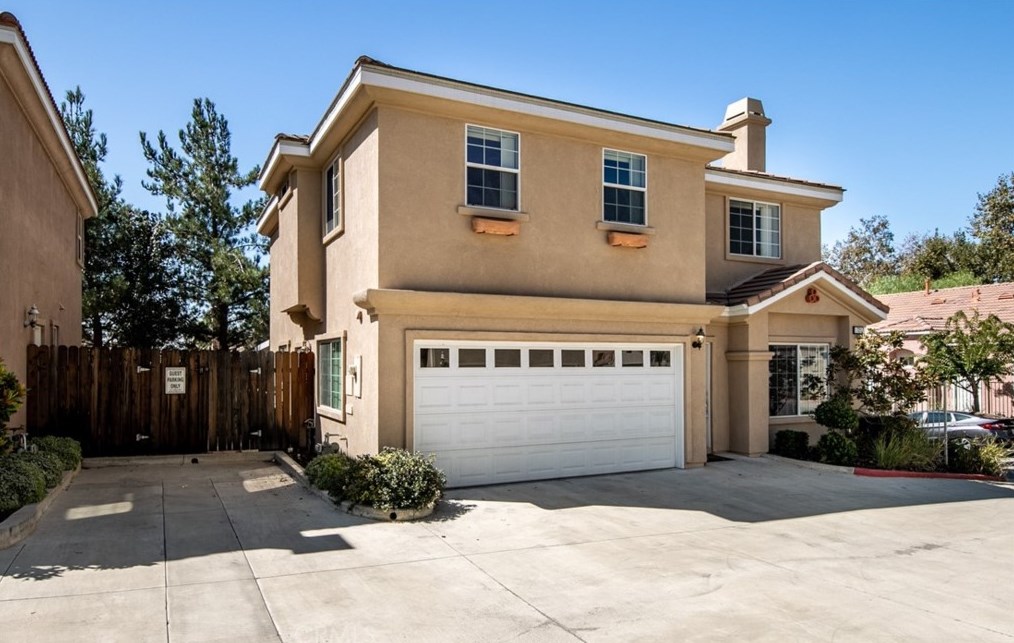 7217 Cristina Villa Ct, Highland, CA 92346-6278
