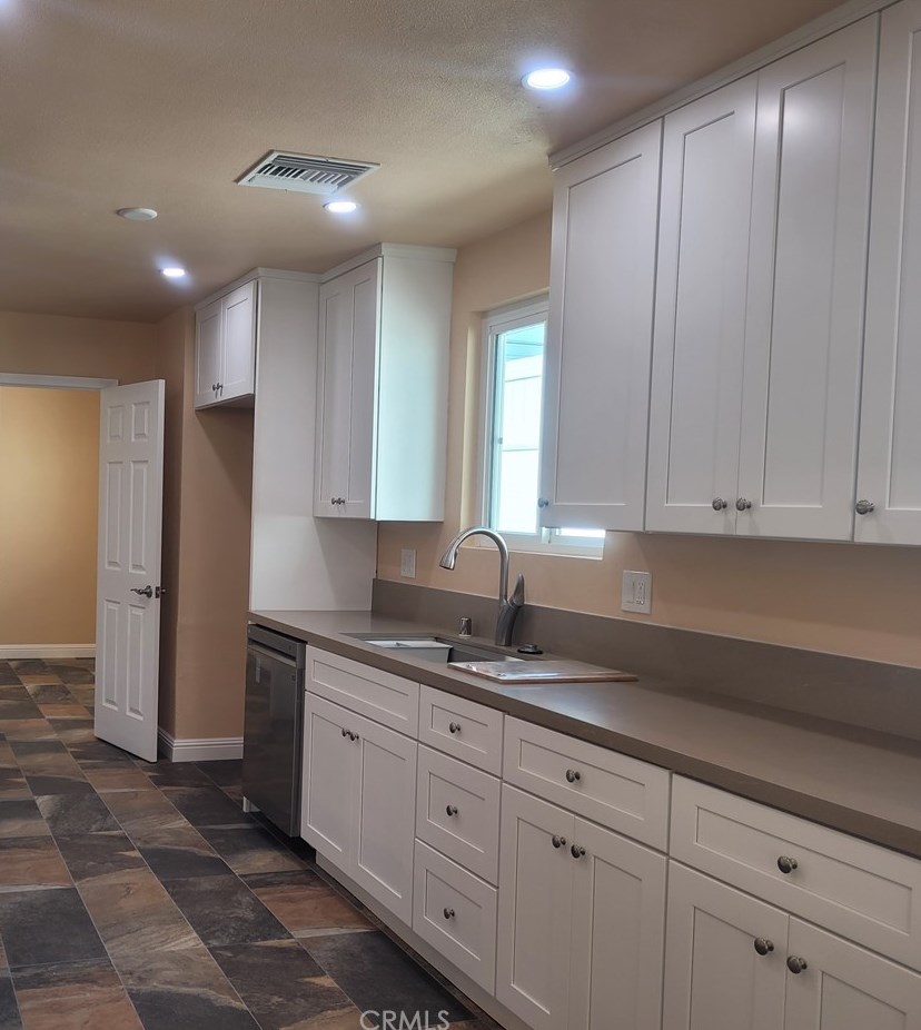 739 S Pennsylvania Ave, Glendora, CA 91740