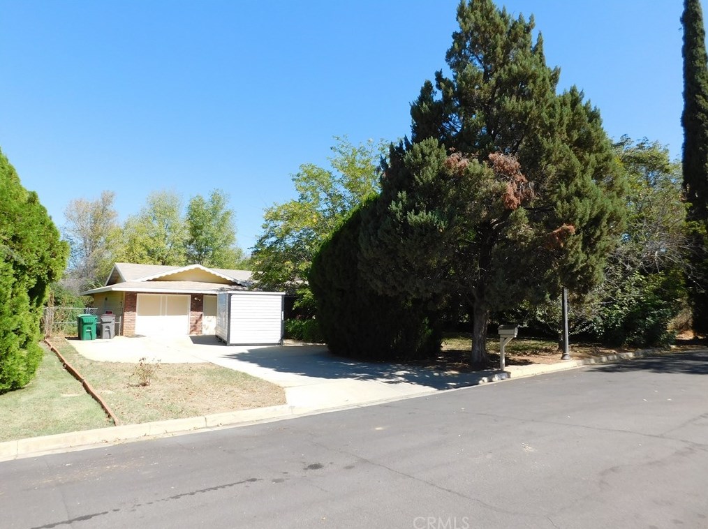 150 Dale St, Beaumont, CA 92223-1405