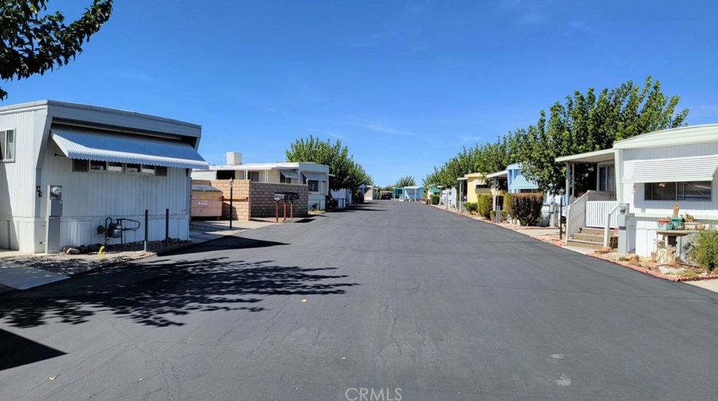 9152 C Ave, Hesperia CA  92345-6065 exterior