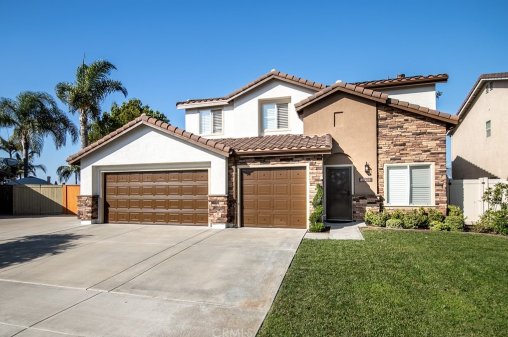 5261 Palmera Dr, Oceanside, CA 92056