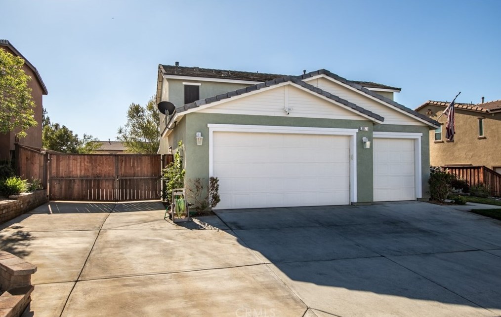 36571 Gallery Ln, Beaumont, CA 92223-8129