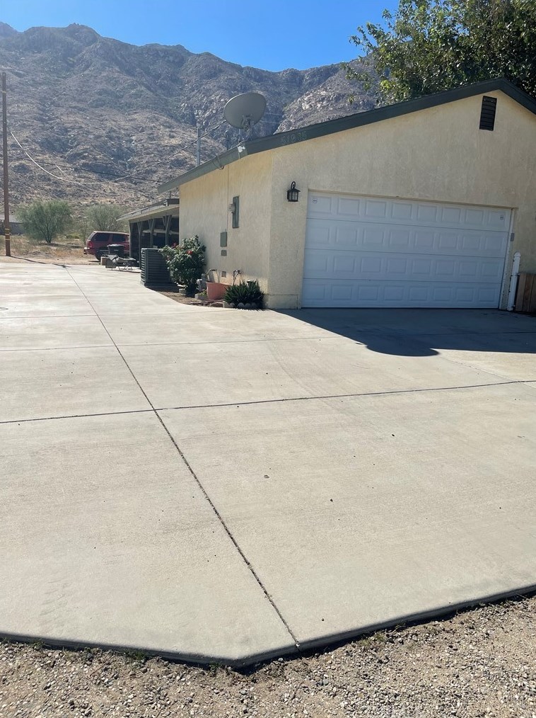 51985 Ida Ave, Cabazon, CA 92230