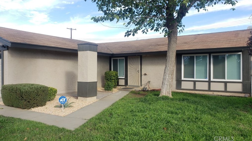 5161 Gilman St, Banning, CA 92220-1239