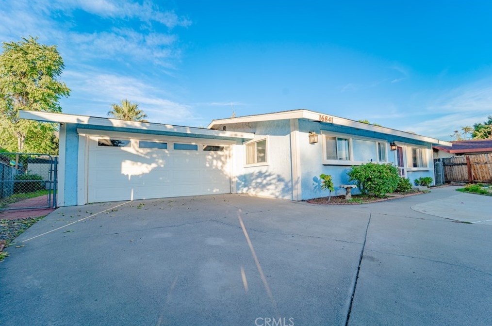 16841 Glenetta Way, Lake Elsinore, CA 92530