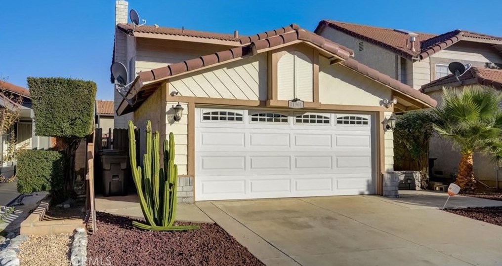 11964 Dream St, Moreno Valley, CA 92557-6124
