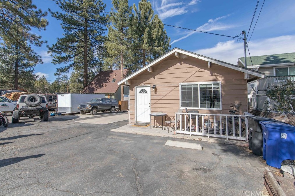 545 W Big Bear Blvd, Big Bear City, CA 92314