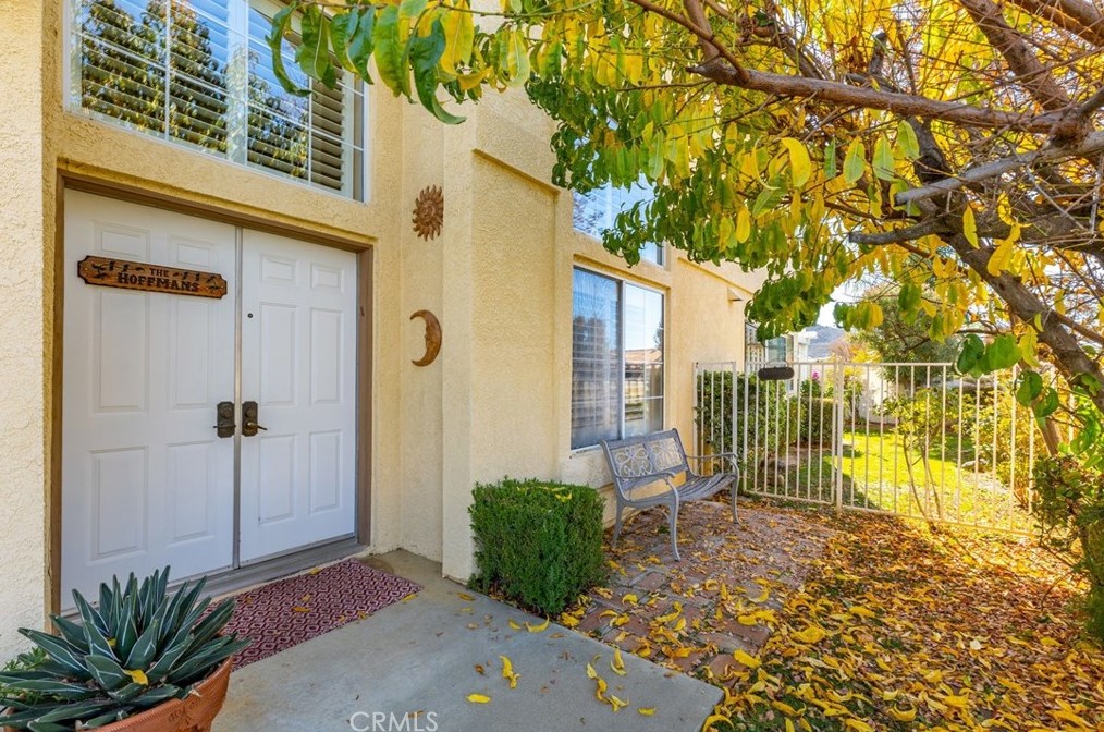 5954 Warwick Hills Way, Banning, CA 92220-5423