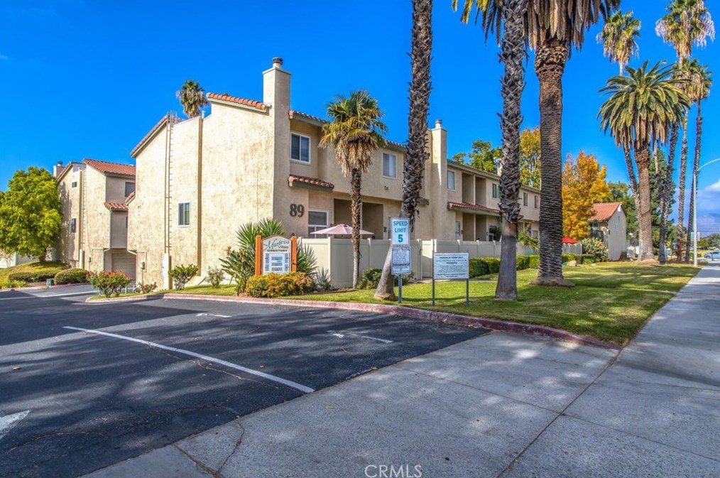 89 Tennessee St #e, Redlands, CA 92373