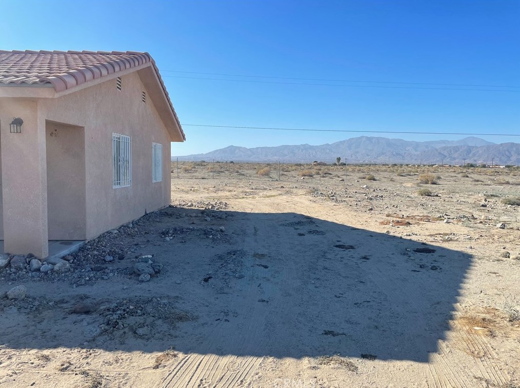 2721 Tahoe Ave, Thermal, CA 92274-6591