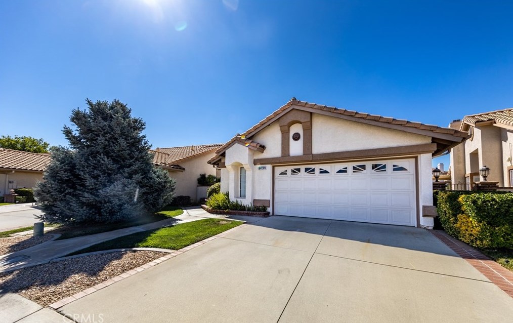 1349 Pleasant Valley Ave, Banning, CA 92220-5432