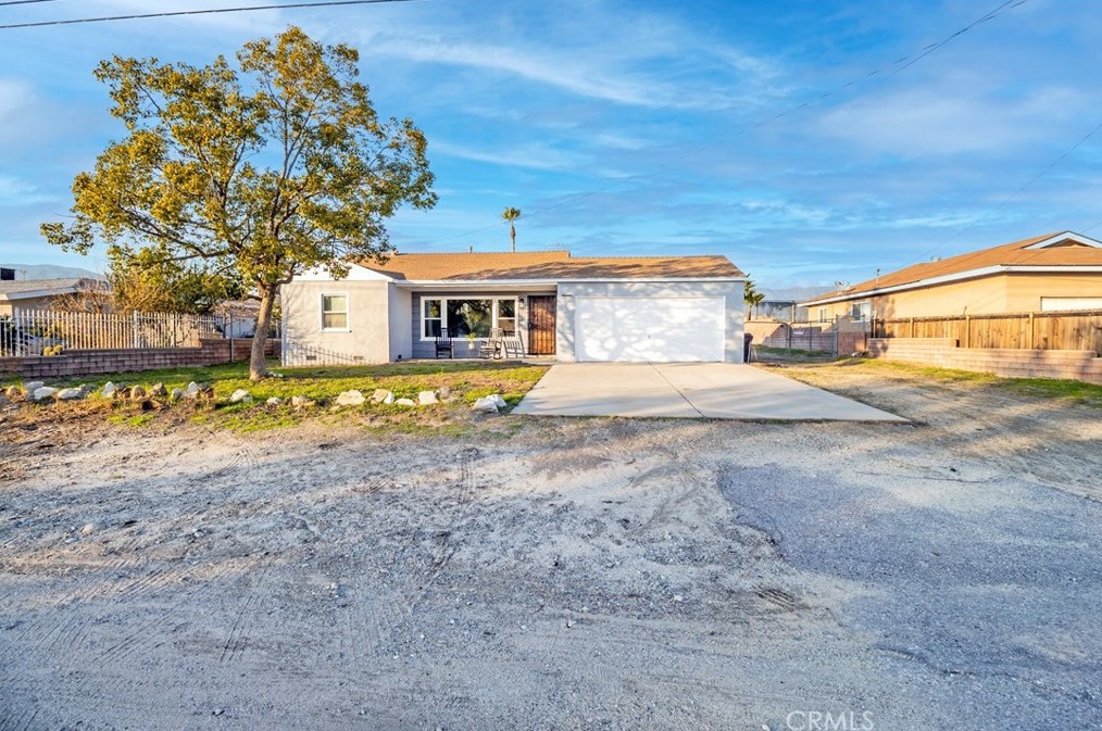 18426 Banyon Ave, Rialto, CA 92377