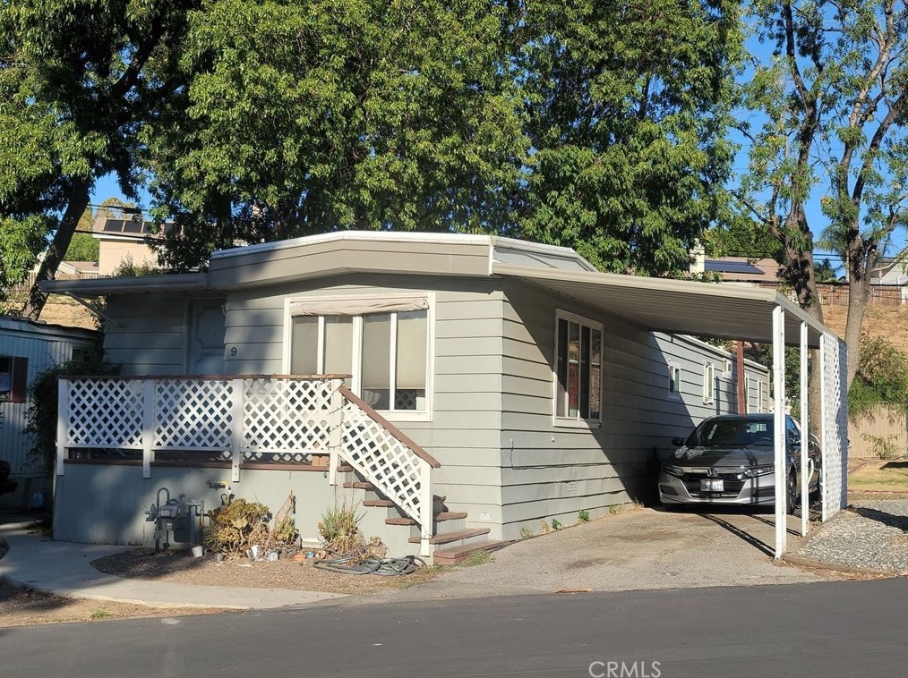 2751 Reche Canyon #9, Colton, CA 92324