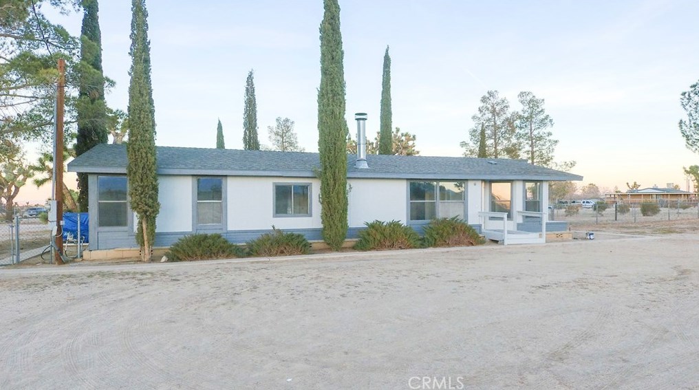 14329 Manada Rd, Phelan, CA 92371-9484