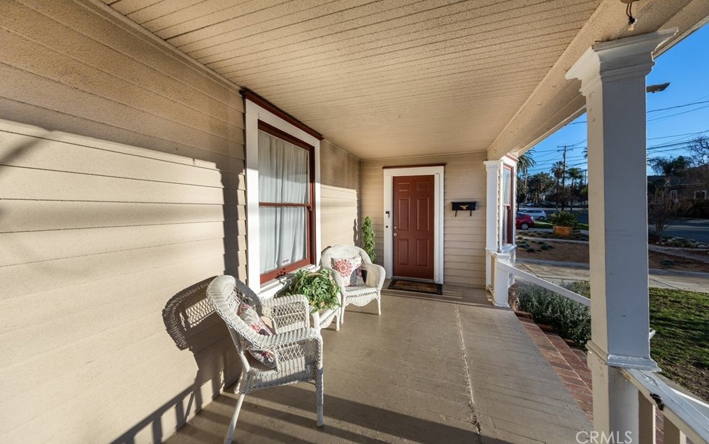 325 Nordina St, Redlands, CA 92373