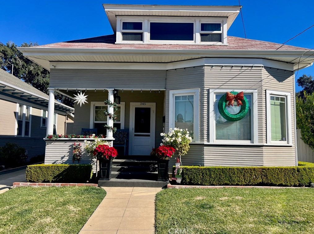 245 Grant St, Redlands, CA 92373