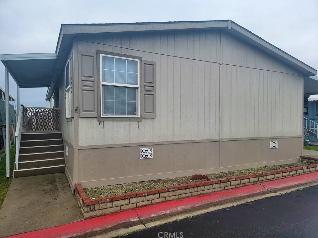 2727 Pacific St #46, Highland, CA 92346