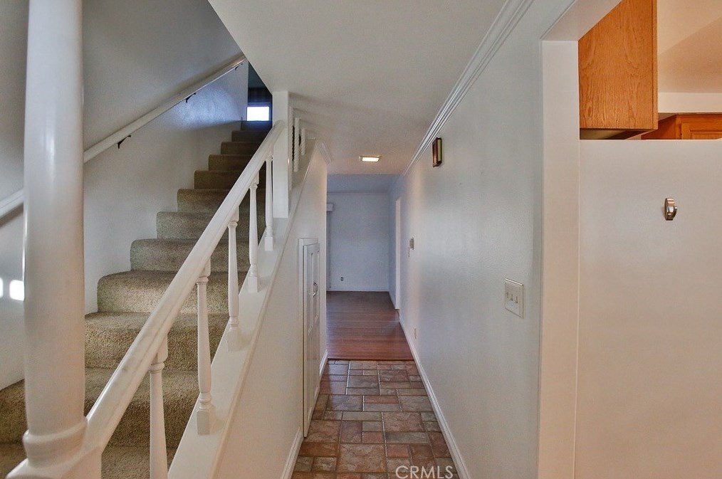 17552 Santa Rosalia St, Santa Ana, CA 92708