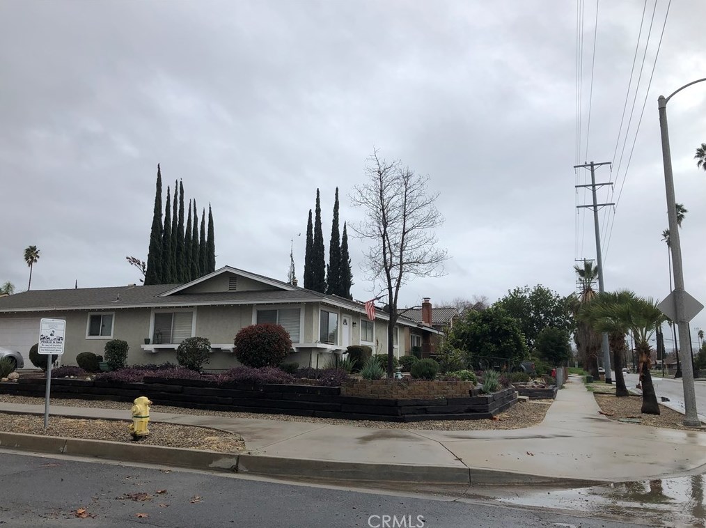1730 Church St, Redlands, CA 92374