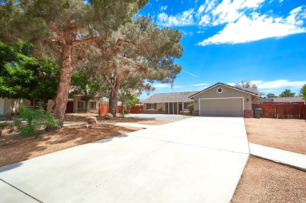 16403 Cuyama Way, Apple Valley, CA 92307