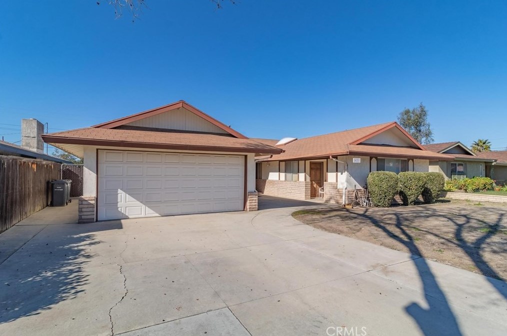 621 Juanita St, Hemet, CA 92543-6040