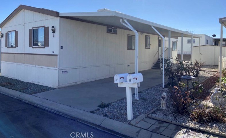 13393 Mariposa Rd #37, Victorville, CA 92395