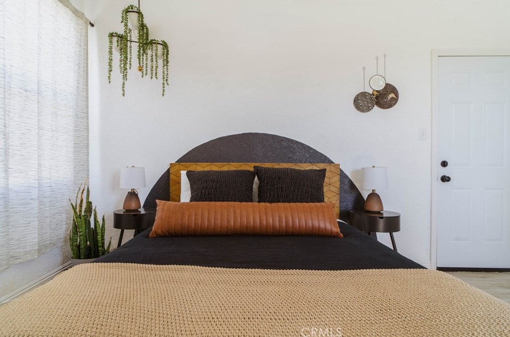 6462 Marvin Dr, Yucca Valley CA  92284-5732 exterior