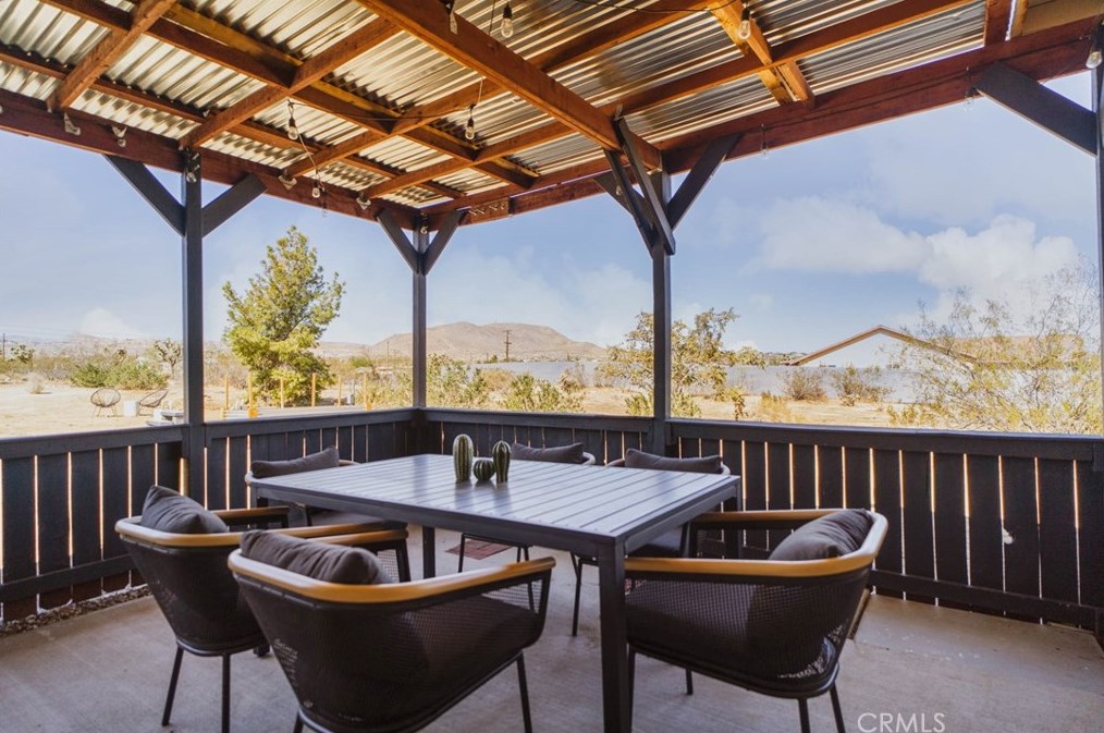 6462 Marvin Dr, Yucca Valley CA  92284-5732 exterior