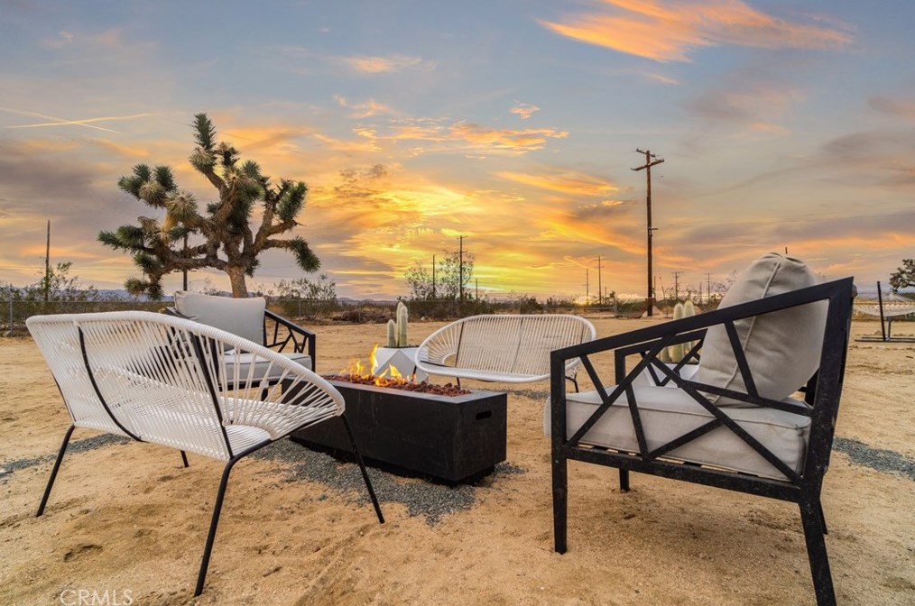 6462 Marvin Dr, Yucca Valley CA  92284-5732 exterior