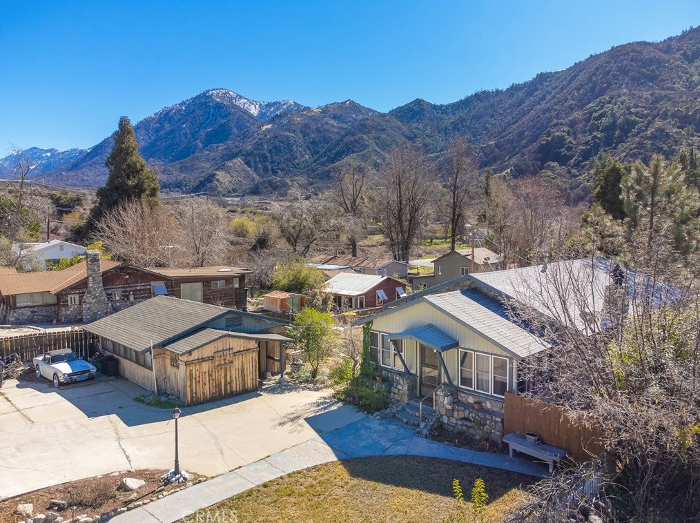 37023 Old Mill Creek Rd, Mountain Home Village, CA 92359