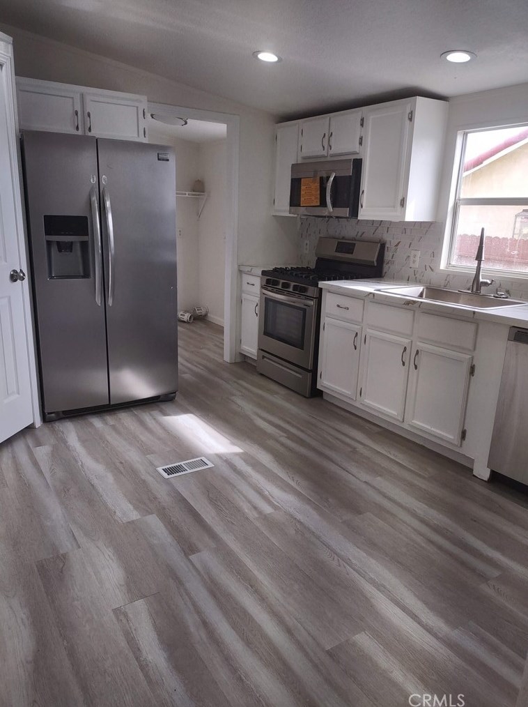 25348 Chicago Ave, Hemet, CA 92544-2032