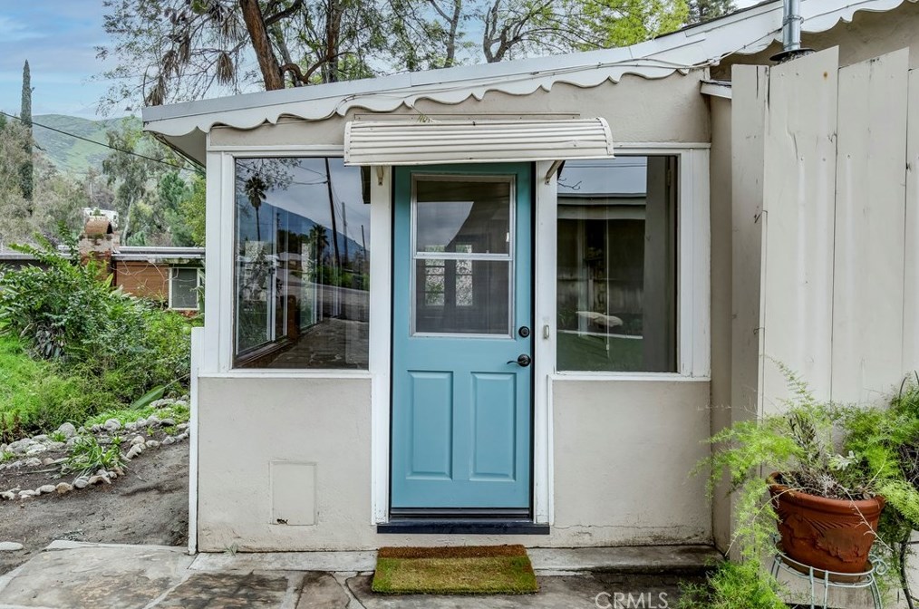 176 Sliger Rd, Mountain Home Village, CA 92359