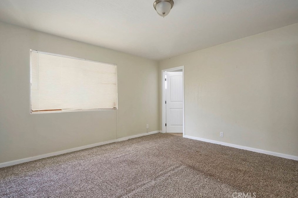 9048 Mesa Rd, Lucerne Valley CA  92356 exterior