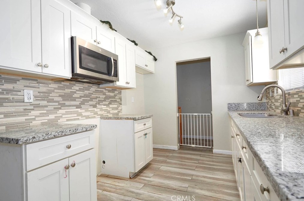 9048 Mesa Rd, Lucerne Valley CA  92356 exterior
