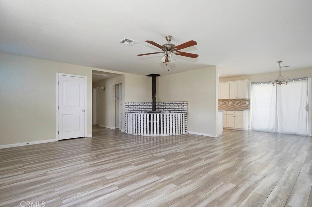 9048 Mesa Rd, Lucerne Valley CA  92356 exterior