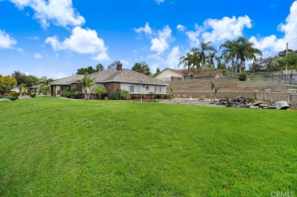 5671 Indian Palms Dr, Riverside, CA 92509