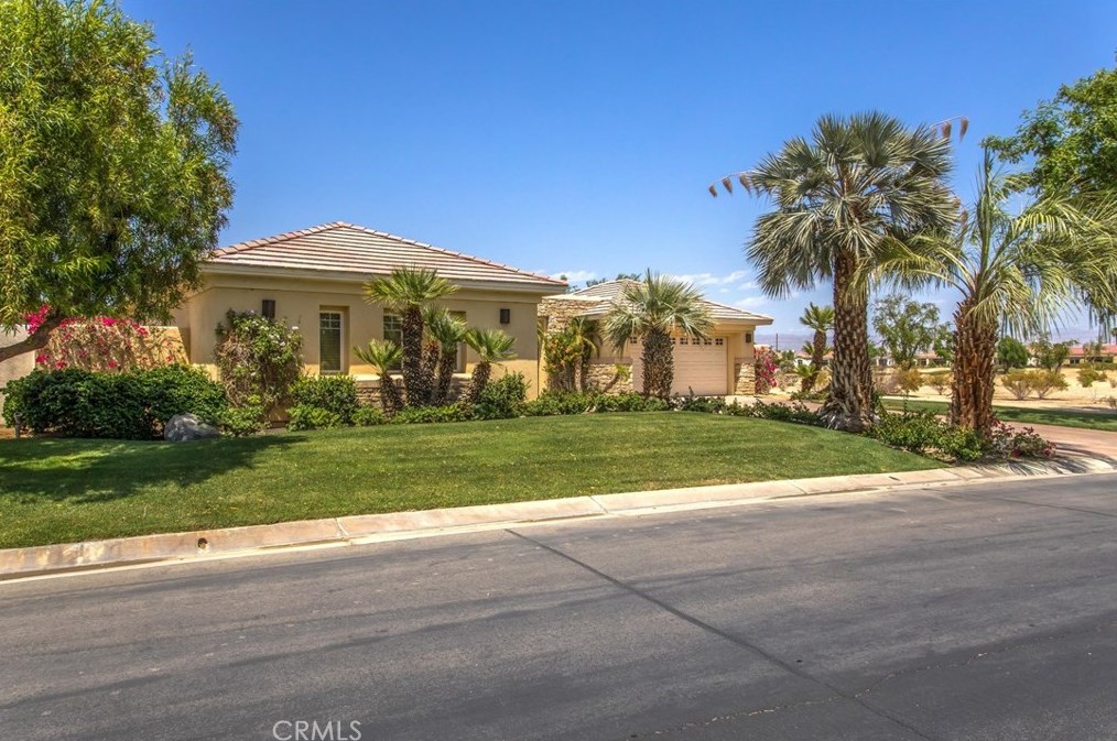 81730 Tiburon Dr, La Quinta, CA 92253