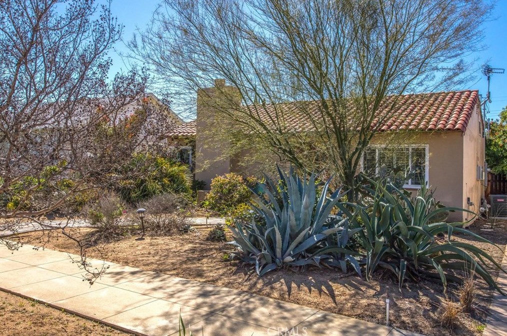 926 College Ave, Redlands, CA 92374